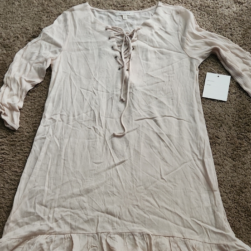 Elegant Lace-Up Blush Top